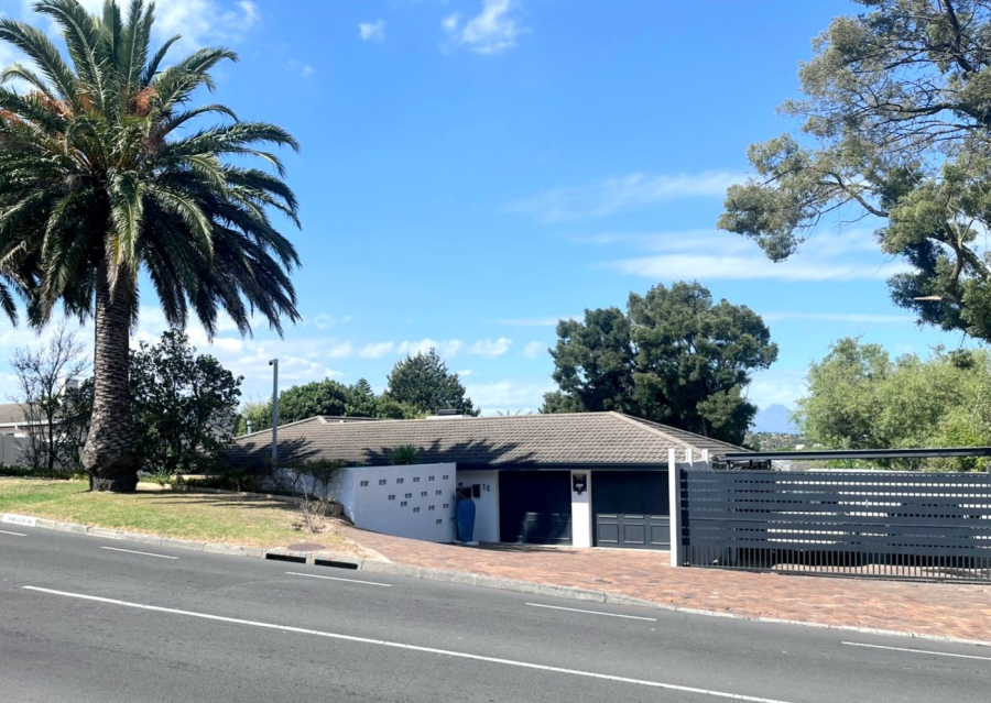 4 Bedroom Property for Sale in Eversdal Western Cape